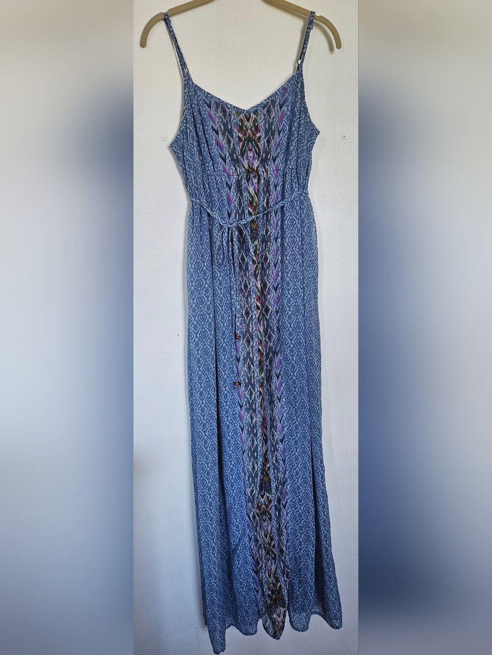 Jessica Simpson Blue Printed Maxi Skirt with Tie Waist and Multicolor Accents